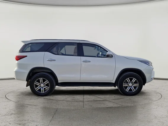 Toyota Fortuner GX 2022 دبل
