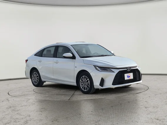 تويوتا يارس Y 2023 