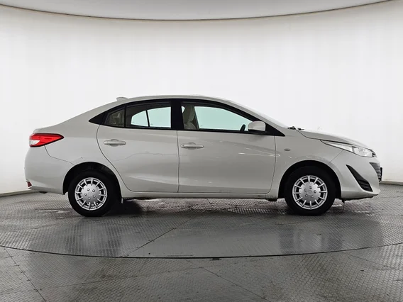 تويوتا يارس Y 2019 