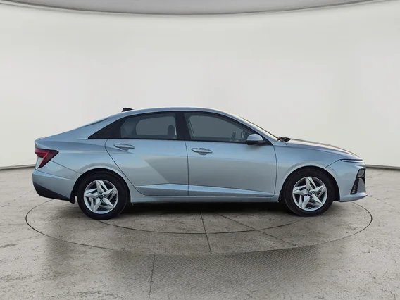 Hyundai Accent Smart 2024 