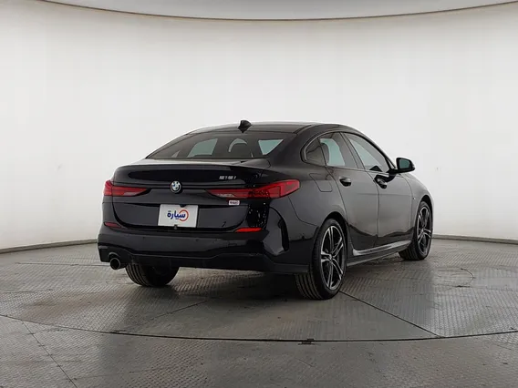 بي ام دبليو الفئة الثانية 218i 2021 