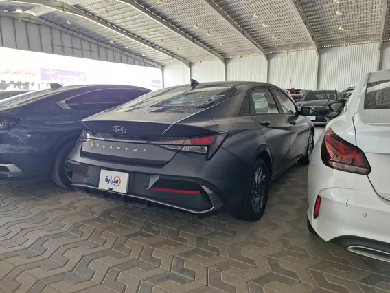 هيونداي النترا سمارت 2025 