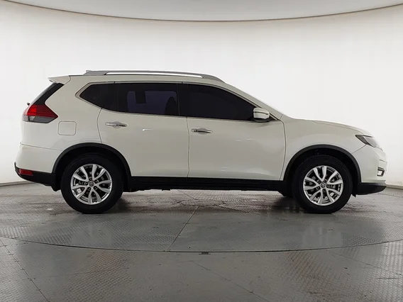 Nissan Xtrail S 5 Seats 2022 دبل