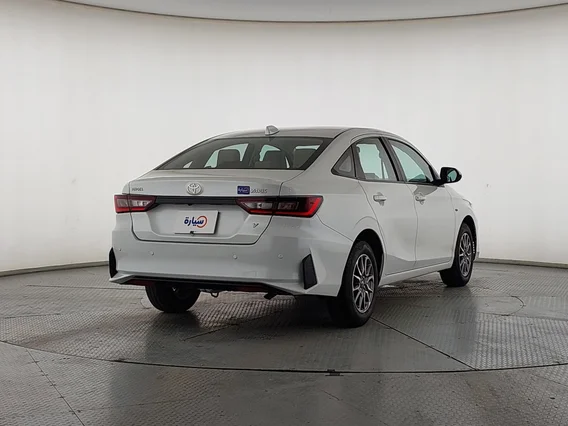 تويوتا يارس Y 2024 