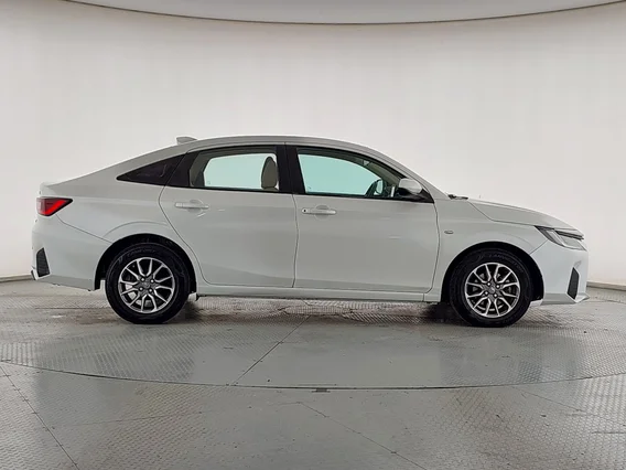 Toyota Yaris  Y 2023 