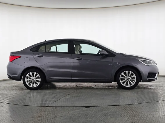 شيري اريزو 5 Comfort 2023 