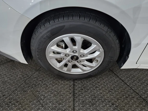 كيا K3 ال اكس 2020 