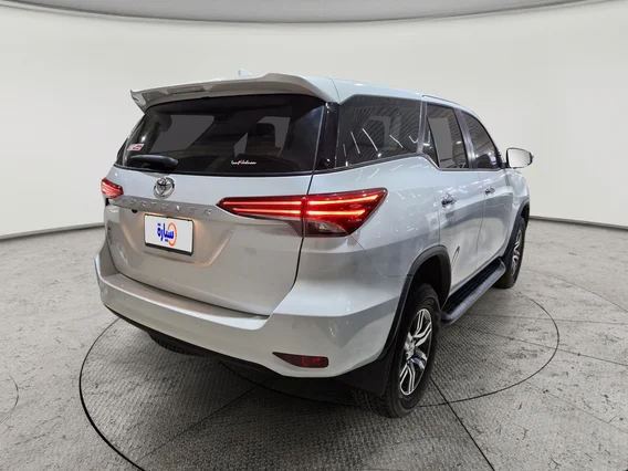 Toyota Fortuner GX2 4x2 2025 