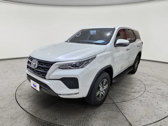 Toyota Fortuner GX2 4x2 2025 