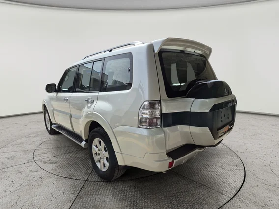 ميتسوبيشي باجيرو GLS 5Doors 2020 دبل