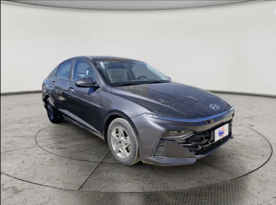 Hyundai Accent Smart 2024 