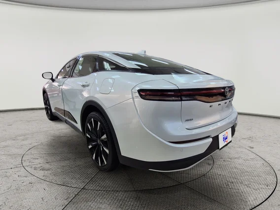 تويوتا كراون Majesta 2023 