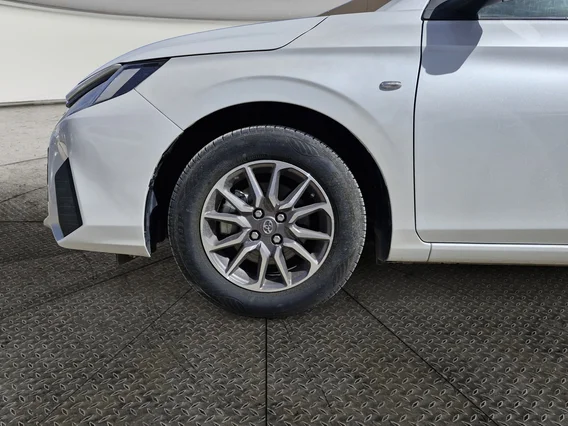 تويوتا يارس Y 2024 