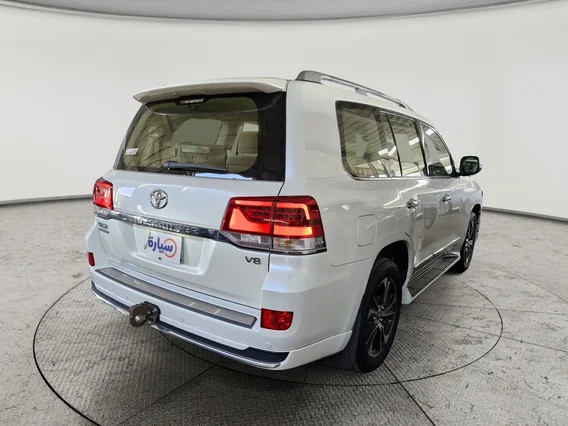 تويوتا لاندكروزر Grand Touring 2021 دبل