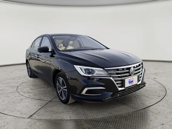 ام جي 5 LUX 2023 