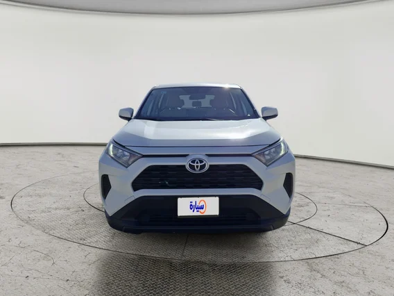Toyota RAV4 LE 2021 