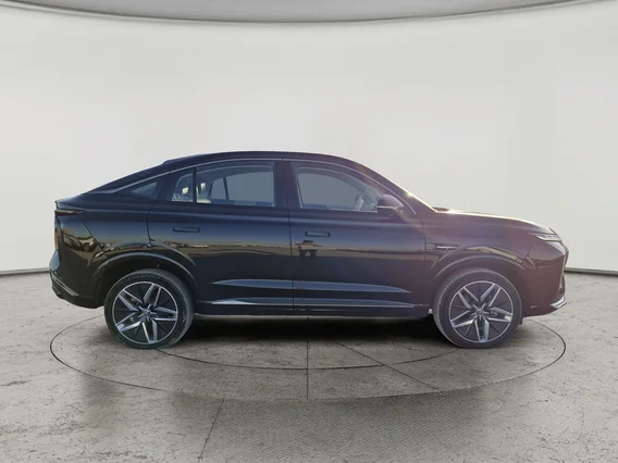 ام جي ويل لاكجري 2024 