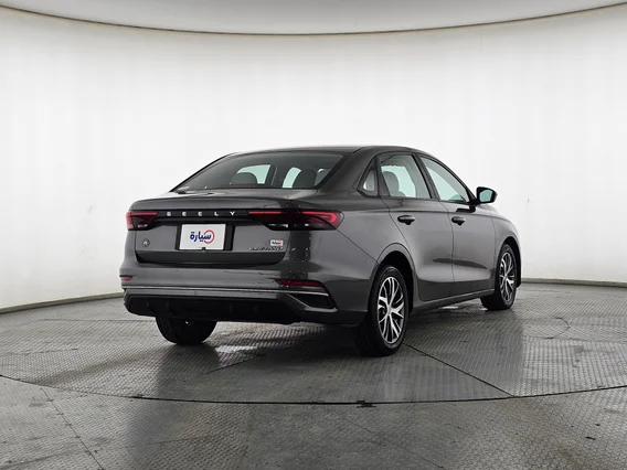 Geely Emgrand GS 2024 