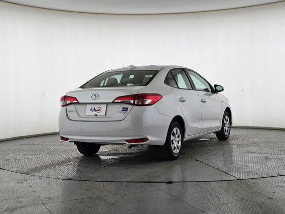 Toyota Yaris  Y 2021 