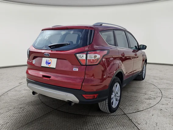 فورد اسكيب اس اى 2020 