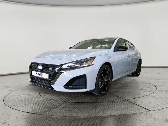 Nissan Altima SR 2023 