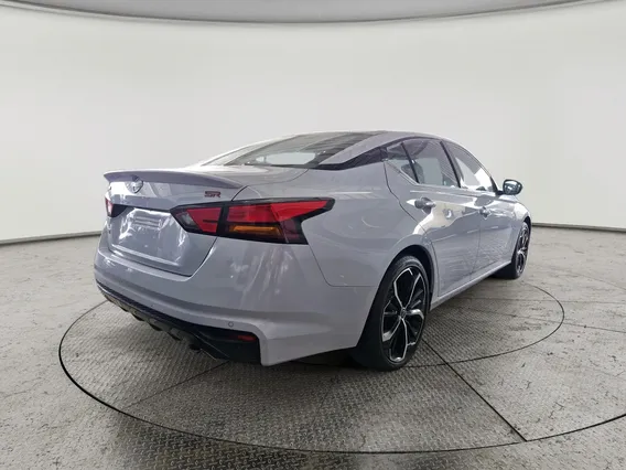 Nissan Altima SR 2023 
