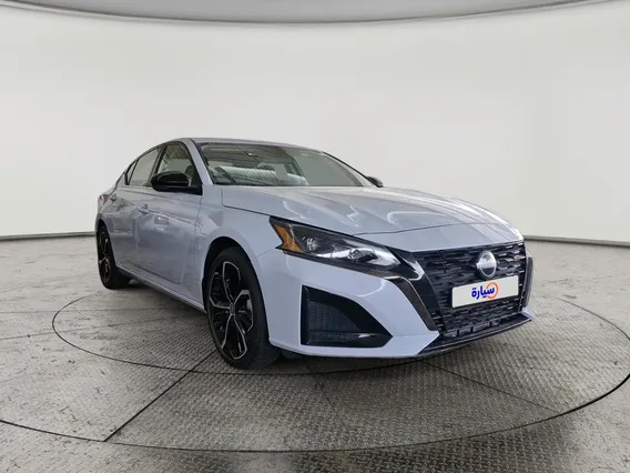 Nissan Altima SR 2023 