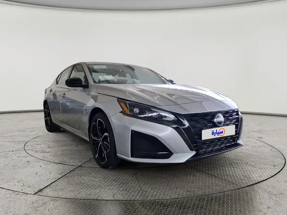 Nissan Altima SR 2023 