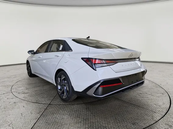 Hyundai Elantra Comfort China 2024 