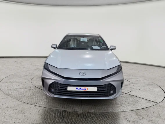 Toyota Camry  E 2026 