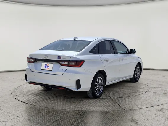 Toyota Yaris  Y 2024 