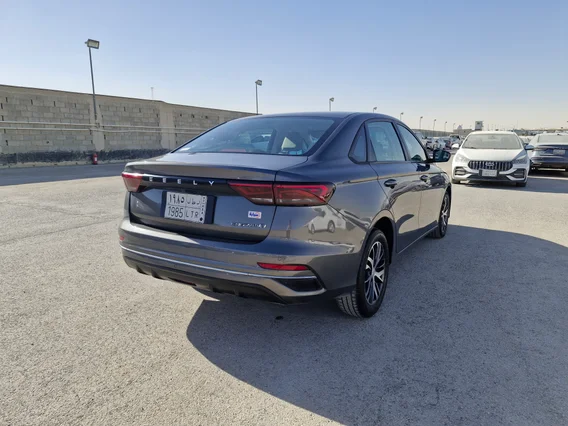 جيلي امجراند GS 2024 