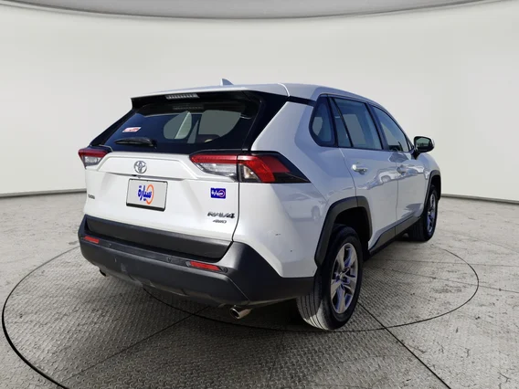 Toyota RAV4 LE 2023 