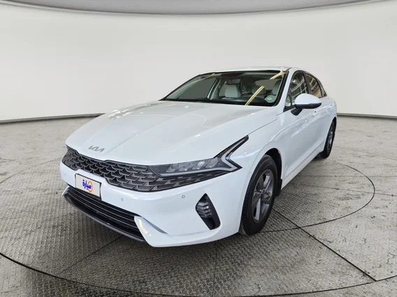 Kia K5 LX 2022 