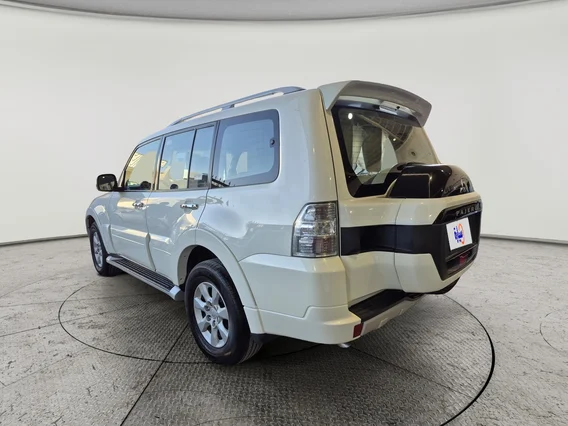 Mitsubishi Pajero GLS 5Doors 2022 دبل