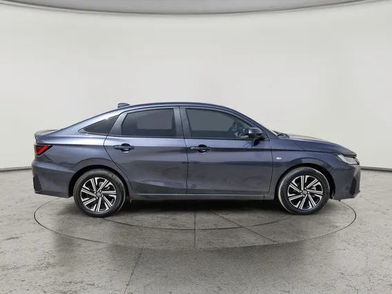 Toyota Yaris  Y Plus 2024 
