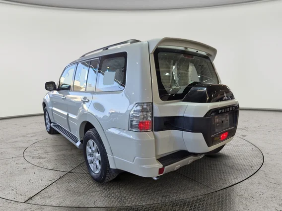 Mitsubishi Pajero GLS 5Doors 2022 دبل