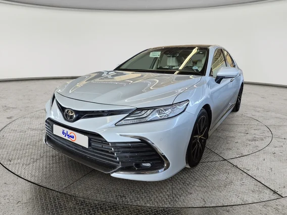 تويوتا كامري Limited 2022 
