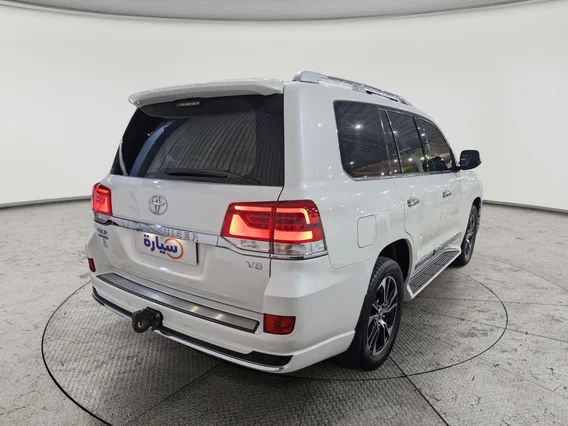 تويوتا لاندكروزر Grand Touring 2021 دبل