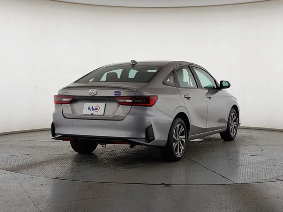 Toyota Yaris  YX 2024 