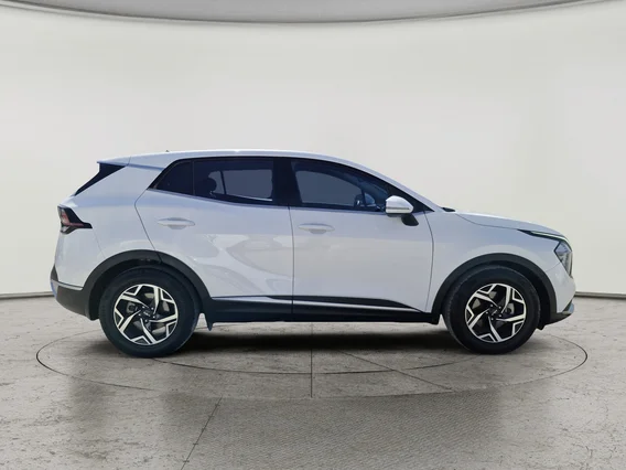 Kia Sportage LX 2023 دبل