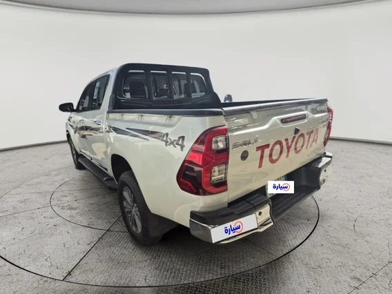 Toyota Hilux SGLX 4X4 2.7L AT 2022 دبل
