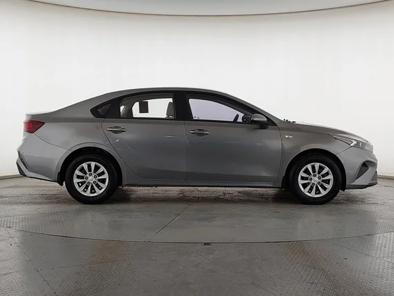 كيا سيراتو LX 2022 