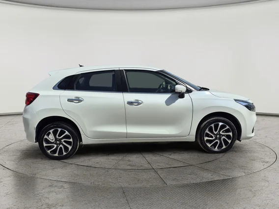 Suzuki Baleno GLX 2024 