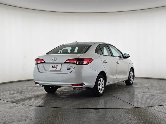 Toyota Yaris  Y 2022 