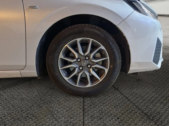 Toyota Yaris  Y 2023 