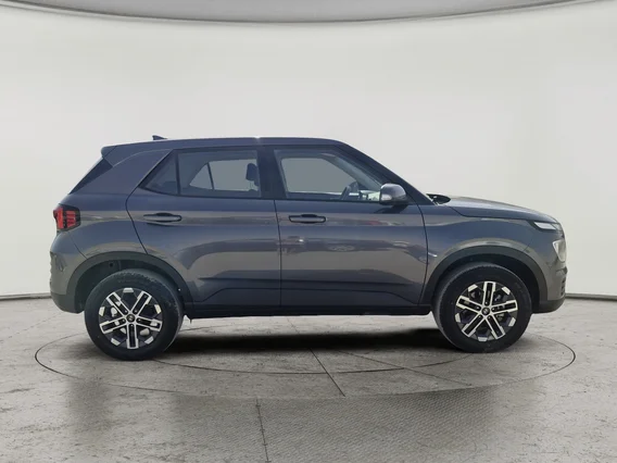 Hyundai Venue Smart 2024 