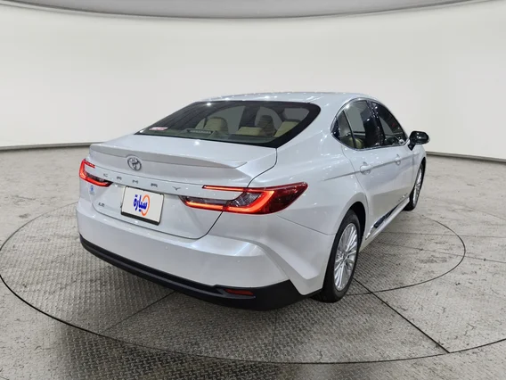 تويوتا كامري LE 2025 