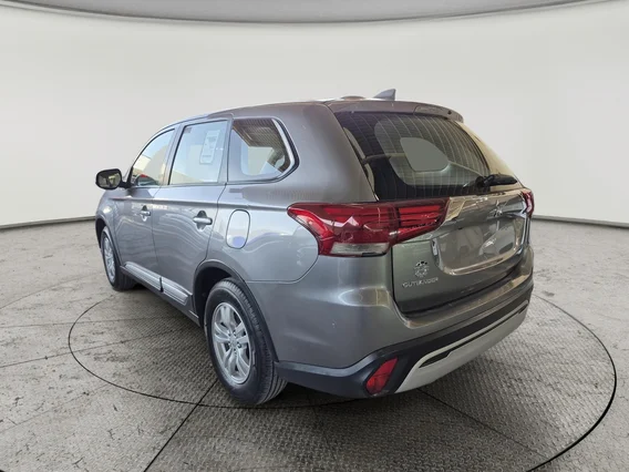 Mitsubishi Outlander GLX 2021 