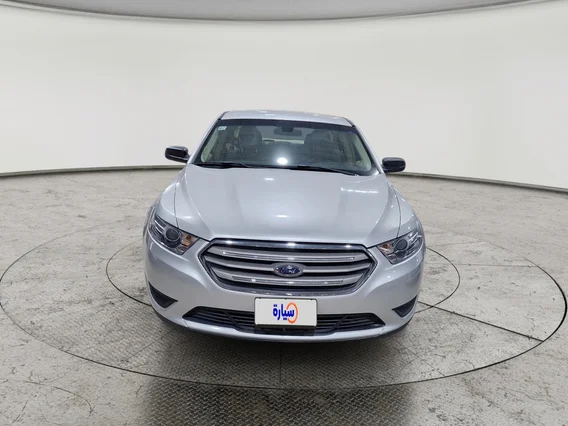 Ford Taurus SE 2018 